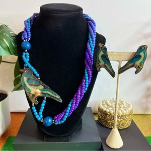 Vintage 80’s Néw Old Stock Pierced Earrings and Matching Necklace